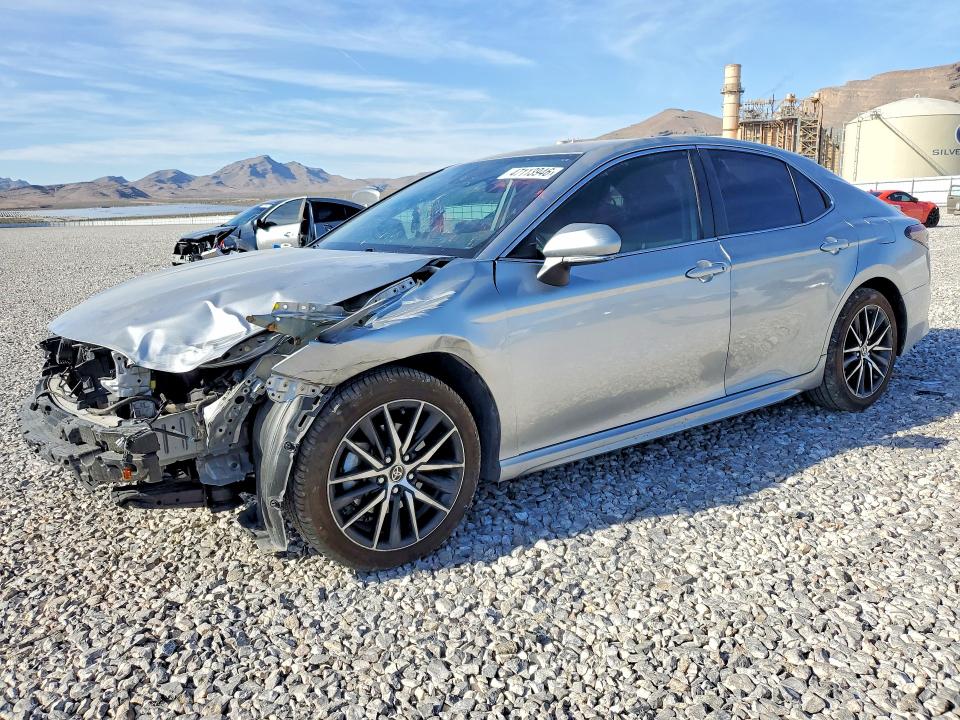 Продажа на аукционе авто 2023 Toyota Camry, vin: 4T1G11AK8PU758202, номер лота: 47113946