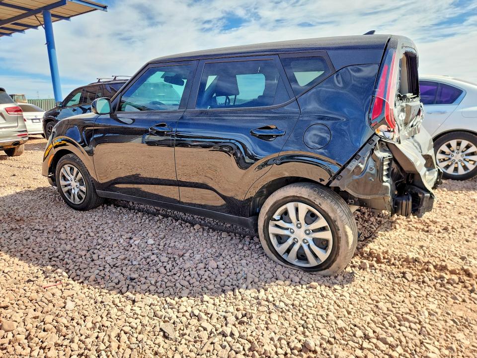 79905615 :رقم المزاد ، KNDJ23AU2P7842874 vin ، 2023 Kia Soul مزاد بيع