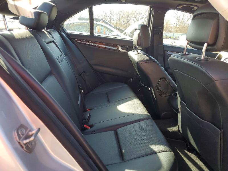 45514026 :رقم المزاد ، WDDGF8BB0CR213529 vin ، 2012 Mercedes-benz C مزاد بيع
