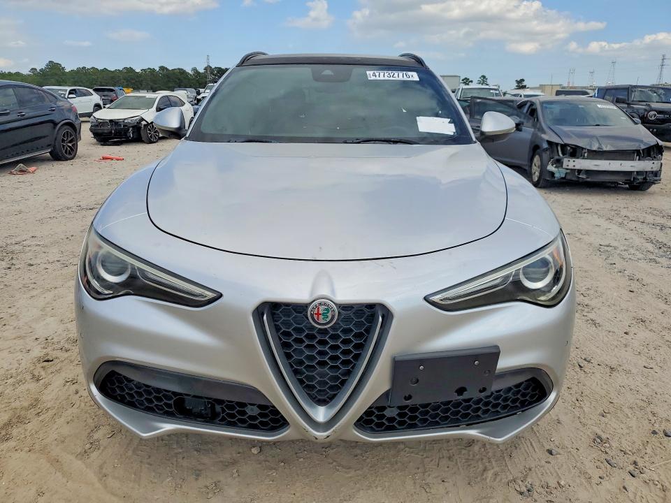 Auction sale of the 2018 Alfa Romeo Stelvio, vin: ZASFAKNN8J7B92646, lot number: 47732776
