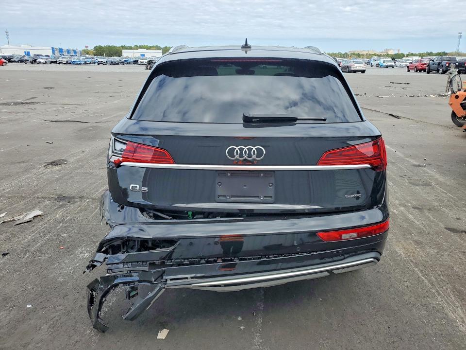 46121156 :رقم المزاد ، WA1CBAFY5R2001909 vin ، 2024 Audi Q5 مزاد بيع