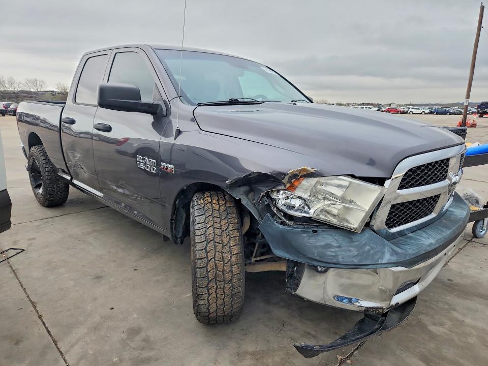 Продажа на аукционе авто 2015 Ram 1500, vin: 1C6RR6FT3FS613901, номер лота: 41740206