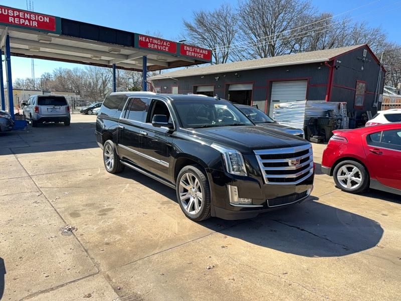 Продажа на аукционе авто 2016 Cadillac Escalade, vin: 1GYS4JKJ1GR276728, номер лота: 45658116