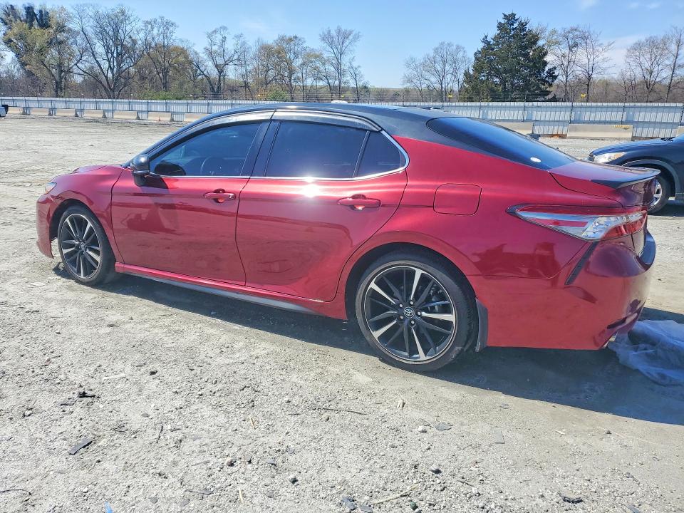 Продаж на аукціоні авто 2018 Toyota Camry, vin: 4T1B61HK1JU657477, номер лоту: 46590636