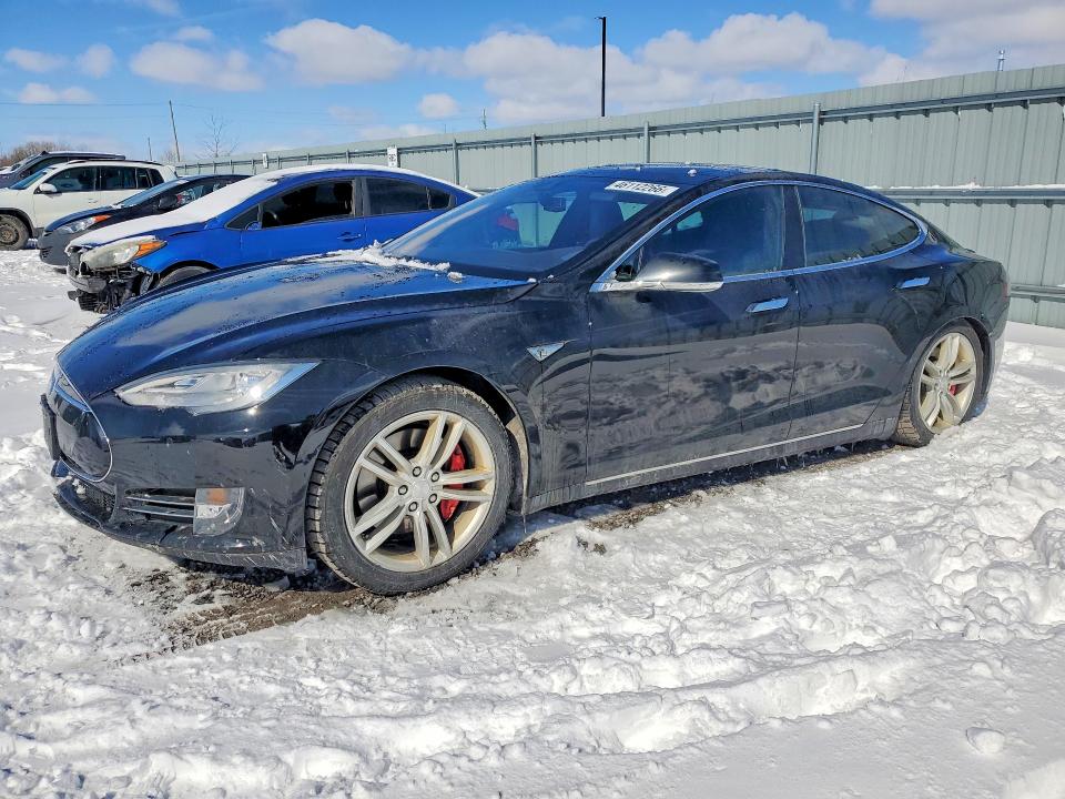 Продаж на аукціоні авто 2015 Tesla Model S, vin: 5YJSA1H41FF095004, номер лоту: 46112266