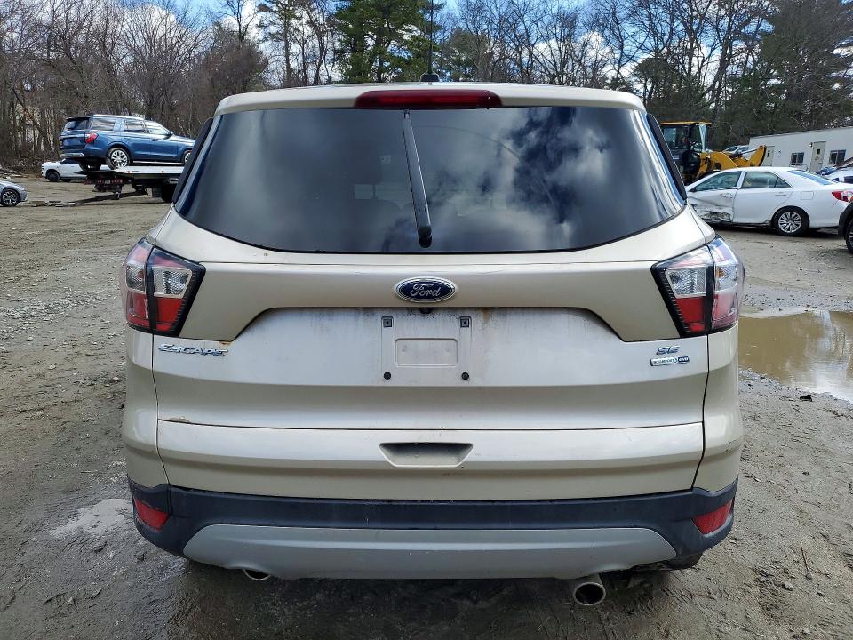 47496256 :رقم المزاد ، 1FMCU9GD0HUA73335 vin ، 2017 Ford Escape مزاد بيع