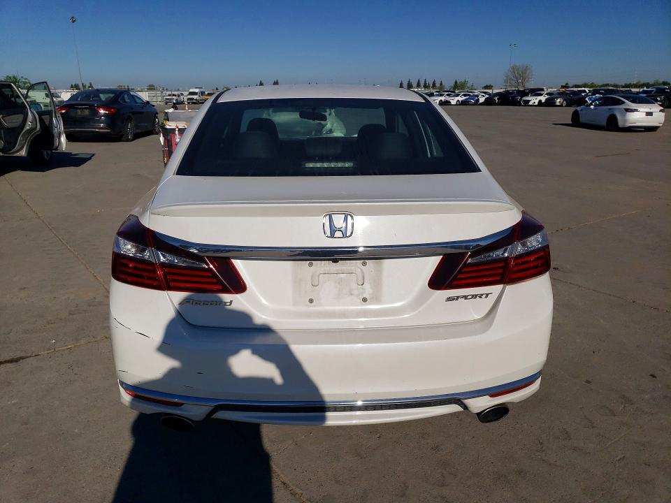 Продажа на аукционе авто 2017 Honda Accord, vin: 1HGCR2F5XHA290207, номер лота: 46659496