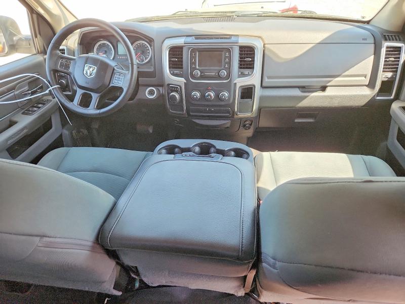 46942186 :رقم المزاد ، 1C6RR6GG8HS695340 vin ، 2017 Ram 1500 مزاد بيع