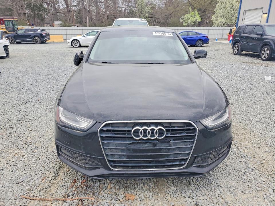 Продаж на аукціоні авто 2016 Audi A4, vin: WAUAFAFL5GA003889, номер лоту: 45936576