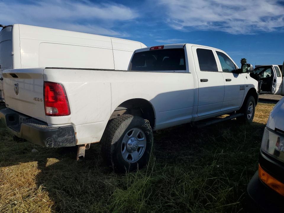 Продаж на аукціоні авто 2018 Ram 2500, vin: 3C6UR5HJ7JG317151, номер лоту: 47640236