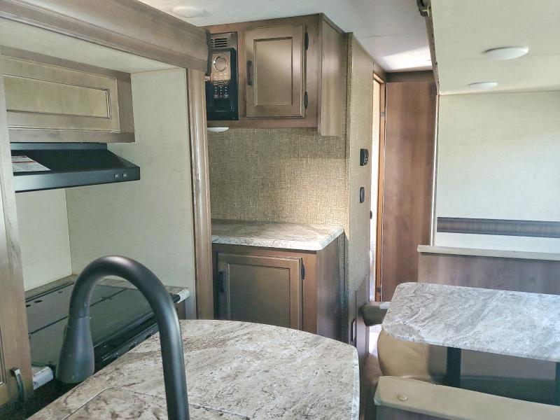 Aukcja sprzedaży 2017 Kz-rv Trailer, vin: 4EZTL3221H8111768, numer aukcji: 41792086