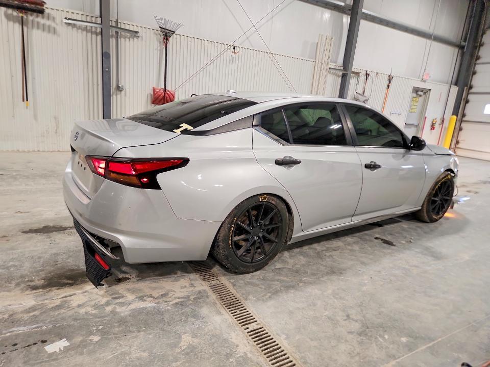 46387006 :رقم المزاد ، 1N4BL4BV3KC227075 vin ، 2019 Nissan Altima مزاد بيع