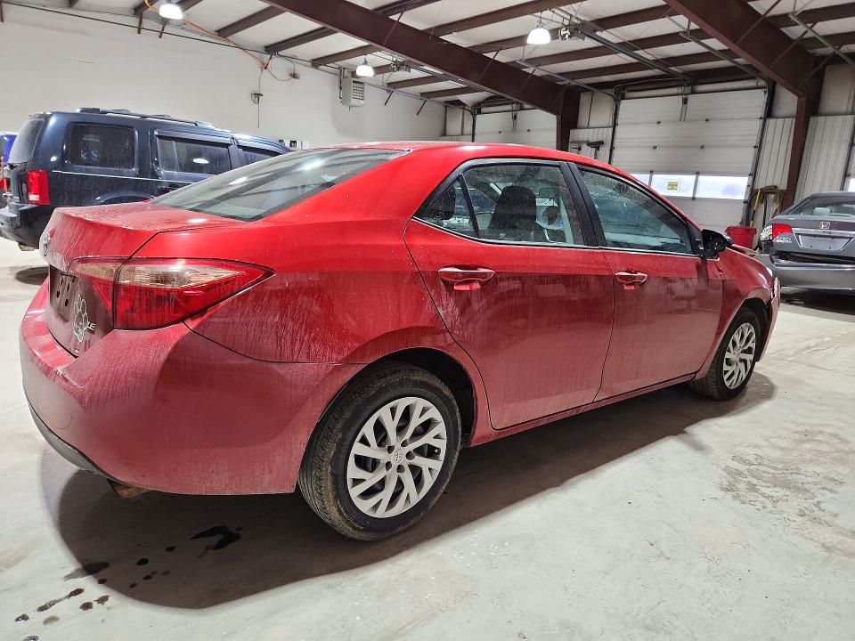 Aukcja sprzedaży 2018 Toyota Corolla, vin: 5YFBURHE6JP802707, numer aukcji: 79405025