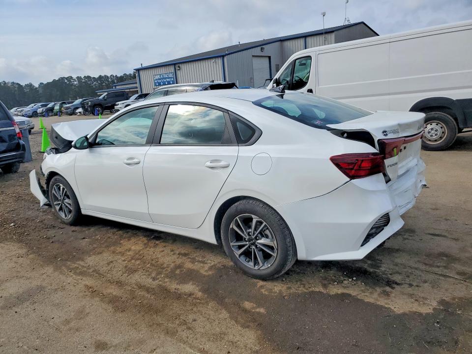 2024 Kia Forte მანქანა იყიდება აუქციონზე, vin: 3KPF24AD5RE769787, აუქციონის ნომერი: 79828195