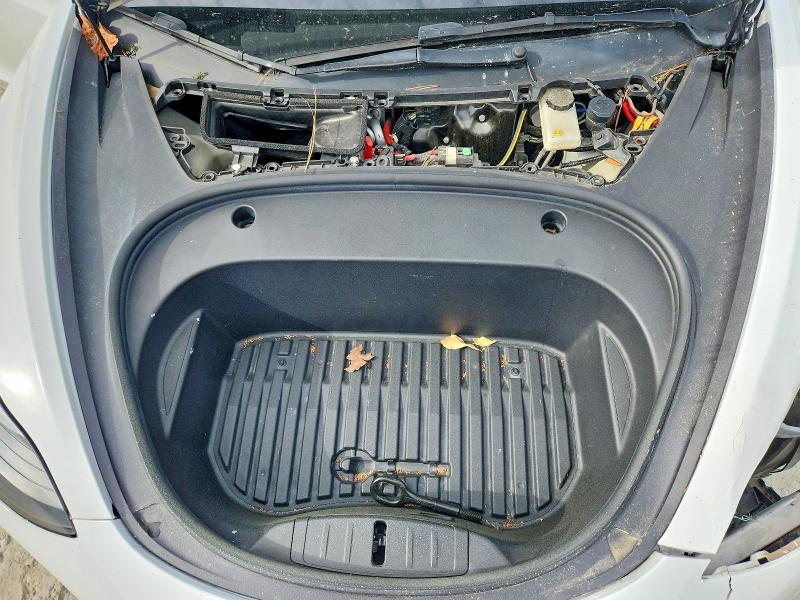 Продажа на аукционе авто 2023 Tesla Model 3, vin: 5YJ3E1EA5PF422993, номер лота: 46613096