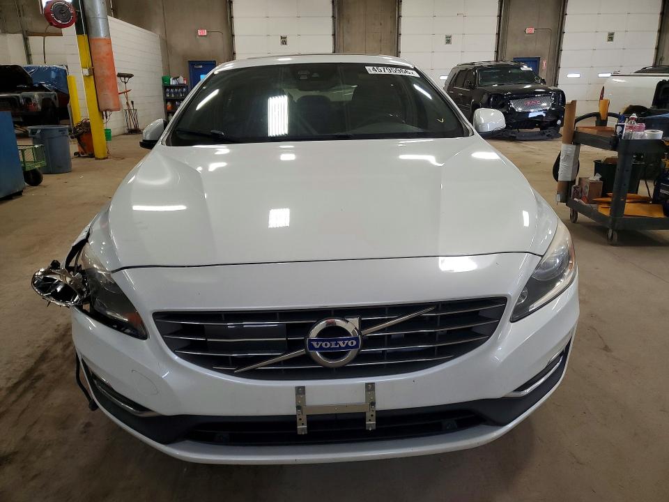 Продаж на аукціоні авто 2016 Volvo S60, vin: YV126MFK4G2406685, номер лоту: 45795966
