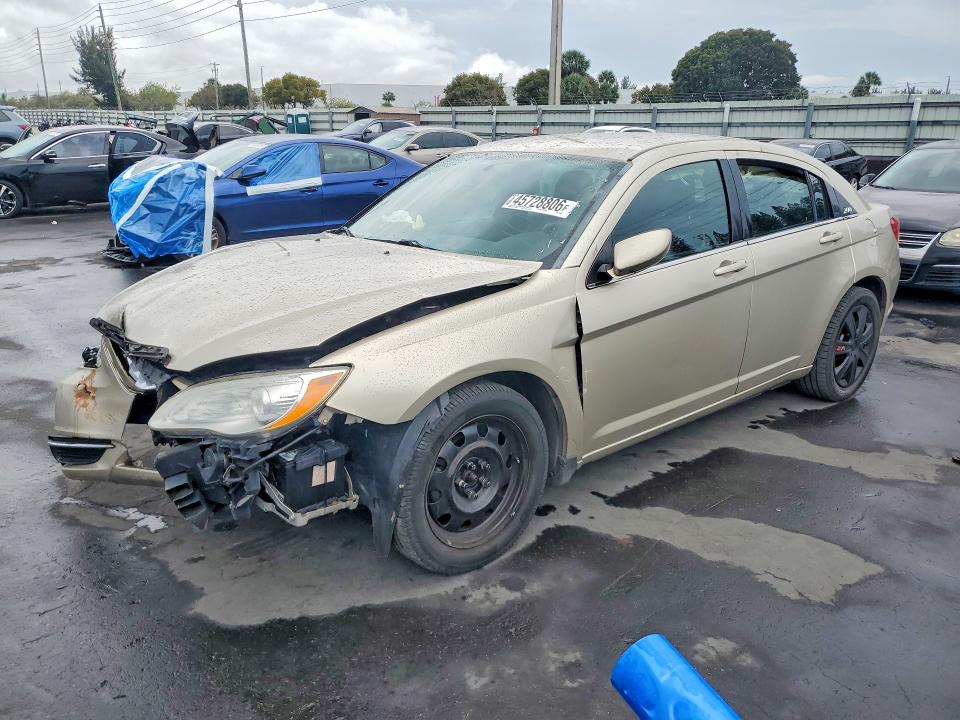 Auction sale of the 2014 Chrysler 200, vin: 1C3CCBAGXEN101430, lot number: 45728806