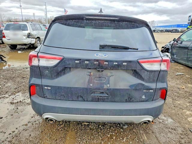 45672956 :رقم المزاد ، 1FMCU9G6XLUC75643 vin ، 2020 Ford Escape مزاد بيع