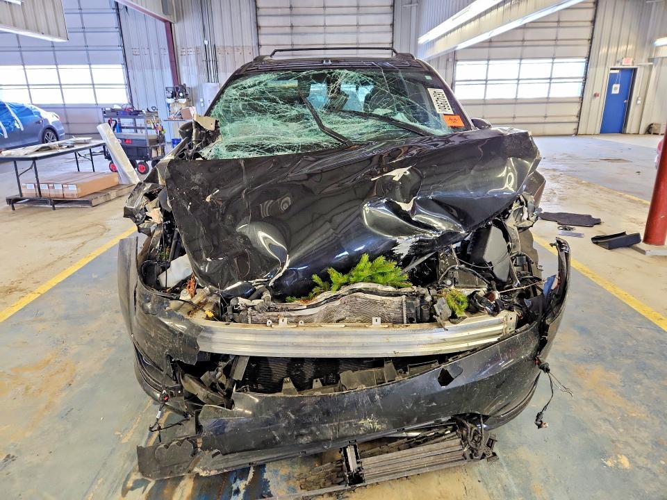 46342956 :رقم المزاد ، 2C4RC1L75LR258103 vin ، 2020 Chrysler Pacifica مزاد بيع
