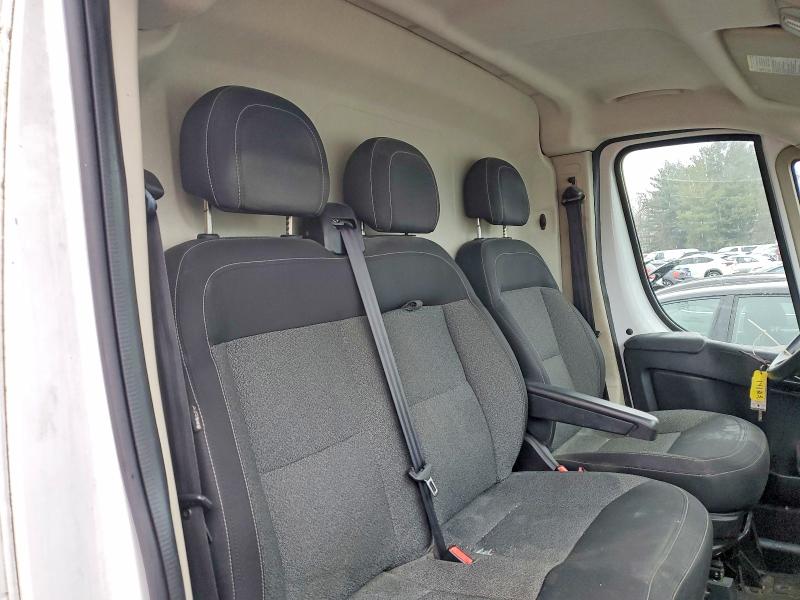 49586406 :رقم المزاد ، 3C6TRVDG3HE539391 vin ، 2017 Ram Promaster 2500 مزاد بيع