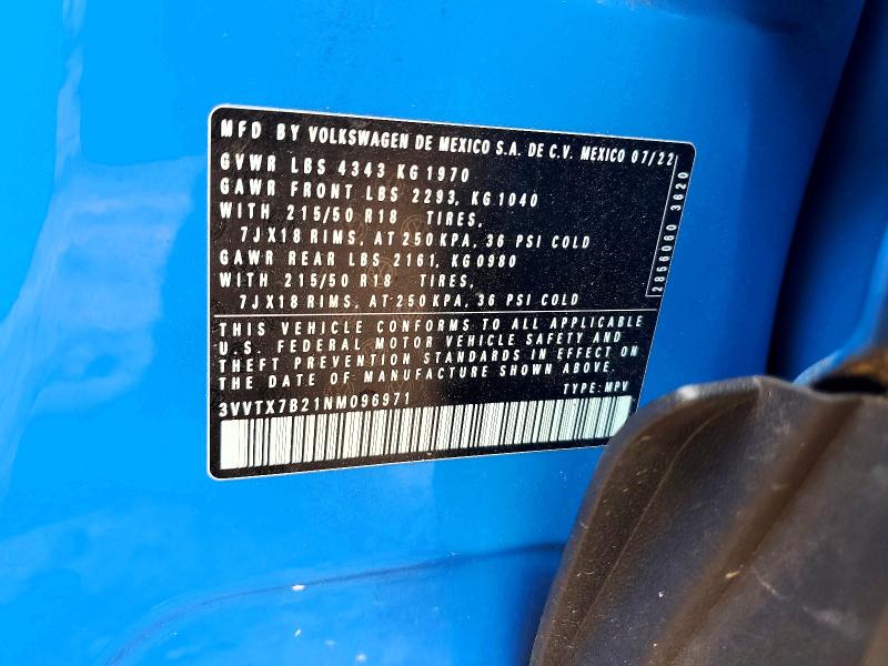 46624566 :رقم المزاد ، 3VVTX7B21NM096971 vin ، 2022 Volkswagen Taos مزاد بيع