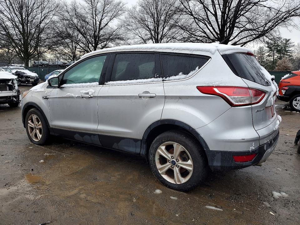 Продажа на аукционе авто 2016 Ford Escape, vin: 1FMCU9GXXGUB12117, номер лота: 46004406