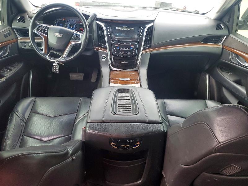 42047786 :رقم المزاد ، 1GYS3BKJXJR368601 vin ، 2018 Cadillac Escalade مزاد بيع