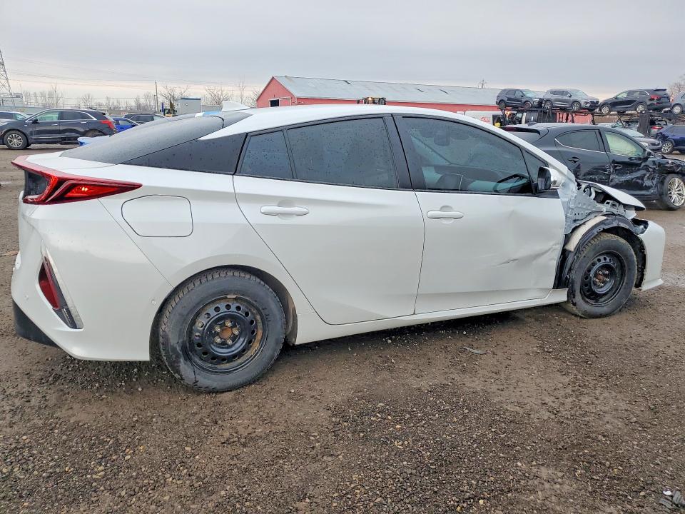 Продаж на аукціоні авто 2022 Toyota Prius Prime, vin: JTDKAMFP7N3218640, номер лоту: 45466236