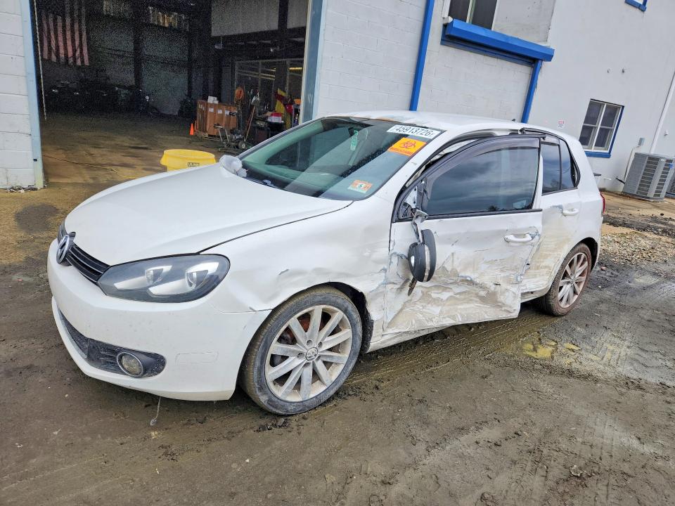 45913726 :رقم المزاد ، WVWNM9AJ0AW292558 vin ، 2010 Volkswagen Golf مزاد بيع