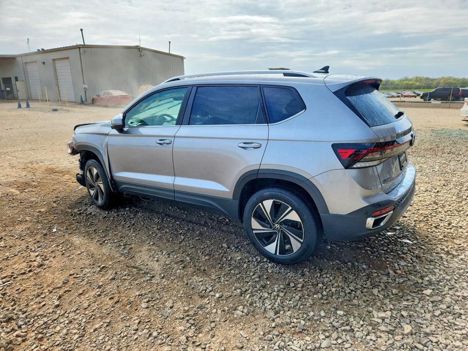 47295956 :رقم المزاد ، 3VVVC7B24TM000574 vin ، 2026 Volkswagen Taos مزاد بيع