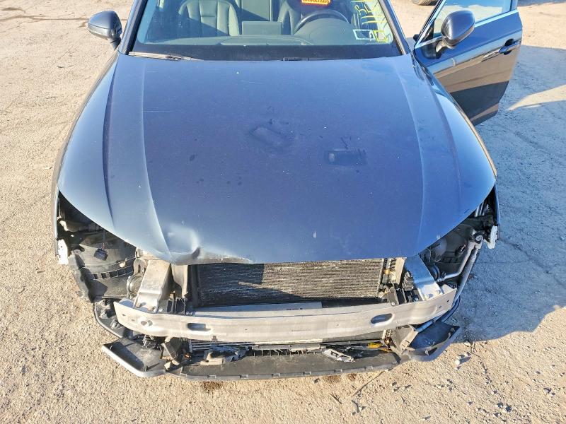 46649546 :رقم المزاد ، WAUPNAF45HN058777 vin ، 2017 Audi A4 مزاد بيع
