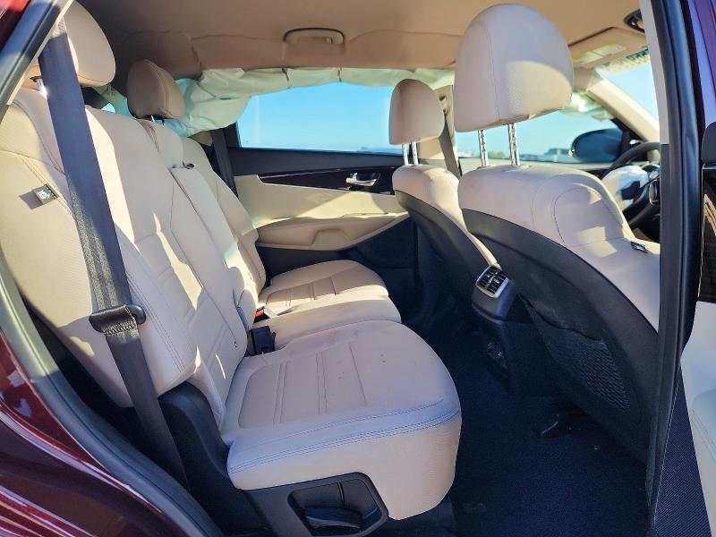 45569796 :رقم المزاد ، 5XYPG4A35KG512375 vin ، 2019 Kia Sorento مزاد بيع
