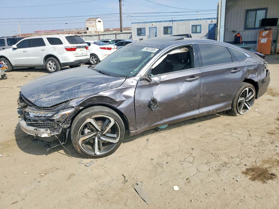 79687005 :رقم المزاد ، 1HGCV2F3XLA012085 vin ، 2020 Honda Accord مزاد بيع