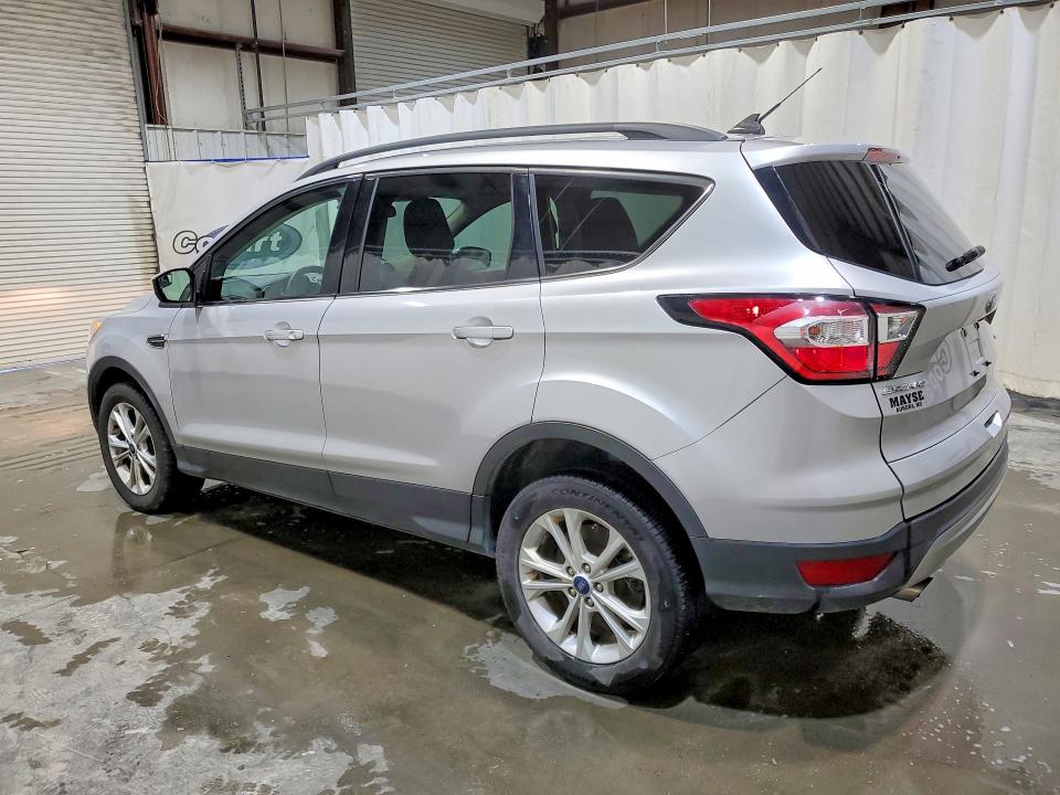 2018 Ford Escape მანქანა იყიდება აუქციონზე, vin: 1FMCU9GD5JUD35372, აუქციონის ნომერი: 41641516
