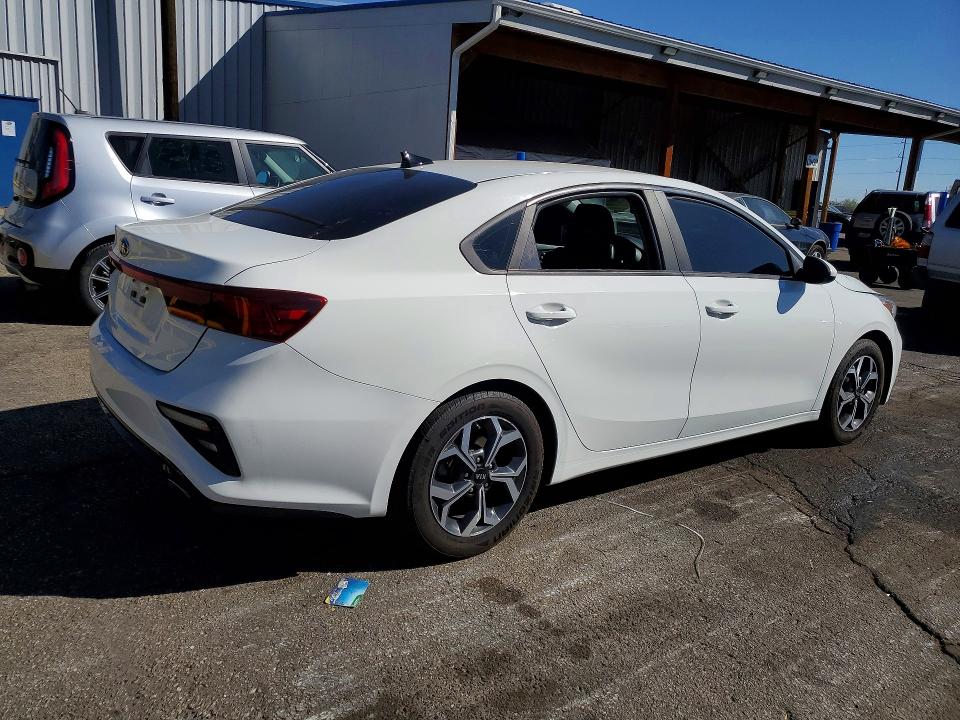 47643546 :رقم المزاد ، 3KPF24ADXLE211506 vin ، 2020 Kia Forte مزاد بيع