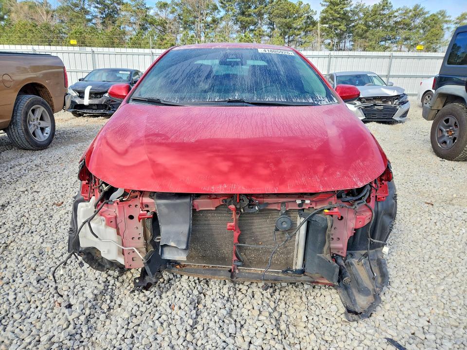 41805926 :رقم المزاد ، 5YFEPMAE6MP185170 vin ، 2021 Toyota Corolla مزاد بيع