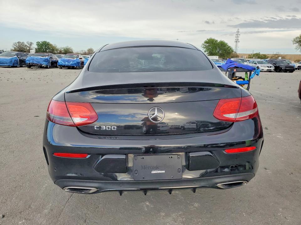 Продажа на аукционе авто 2017 Mercedes-benz C, vin: WDDWJ4JB3HF351014, номер лота: 41695846