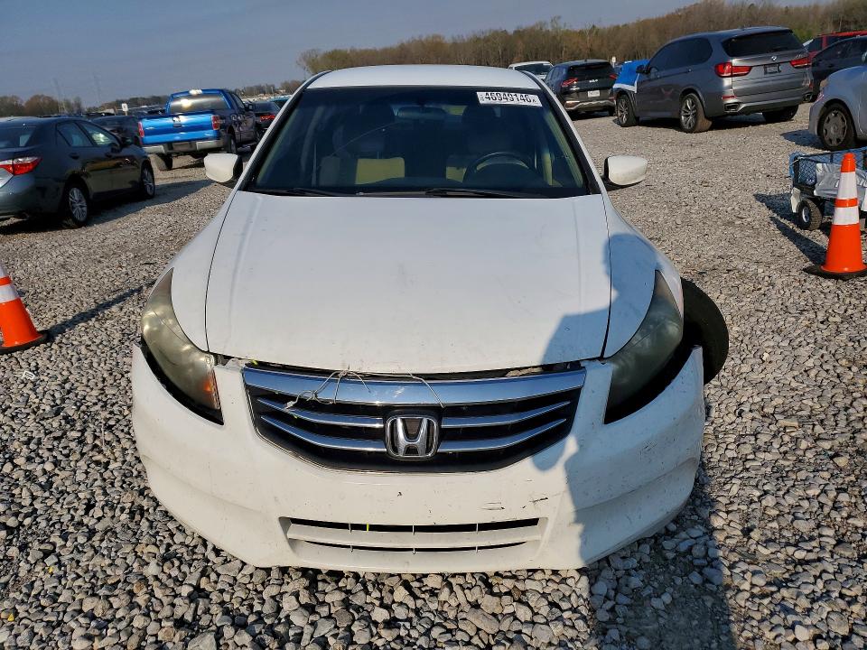 46949146 :رقم المزاد ، 1HGCP2F3XBA095994 vin ، 2011 Honda Accord مزاد بيع