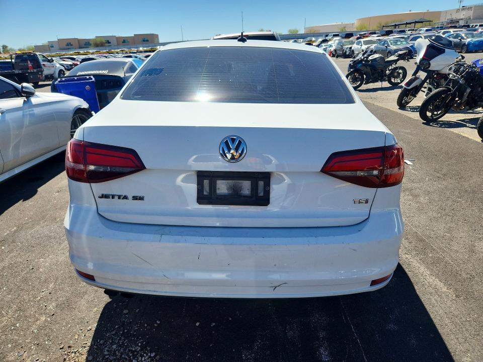 46899916 :رقم المزاد ، 3VWDB7AJ6HM218283 vin ، 2017 Volkswagen Jetta مزاد بيع