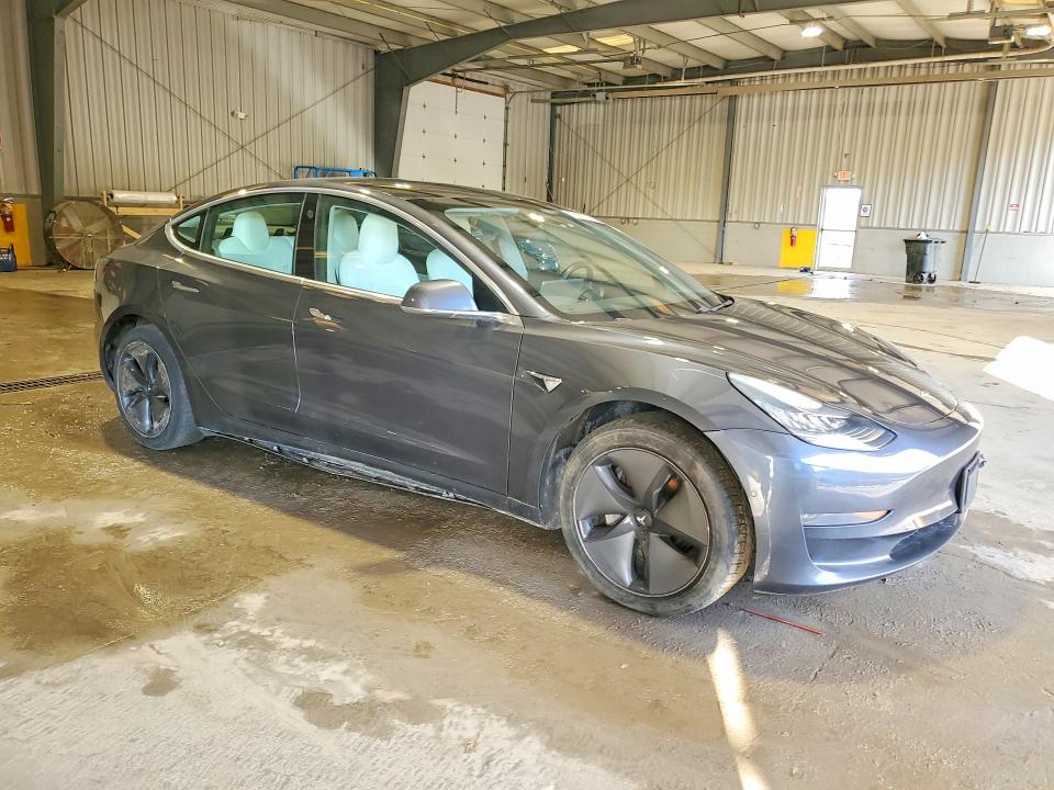 Продажа на аукционе авто 2019 Tesla Model 3, vin: 5YJ3E1EB2KF437792, номер лота: 79001395