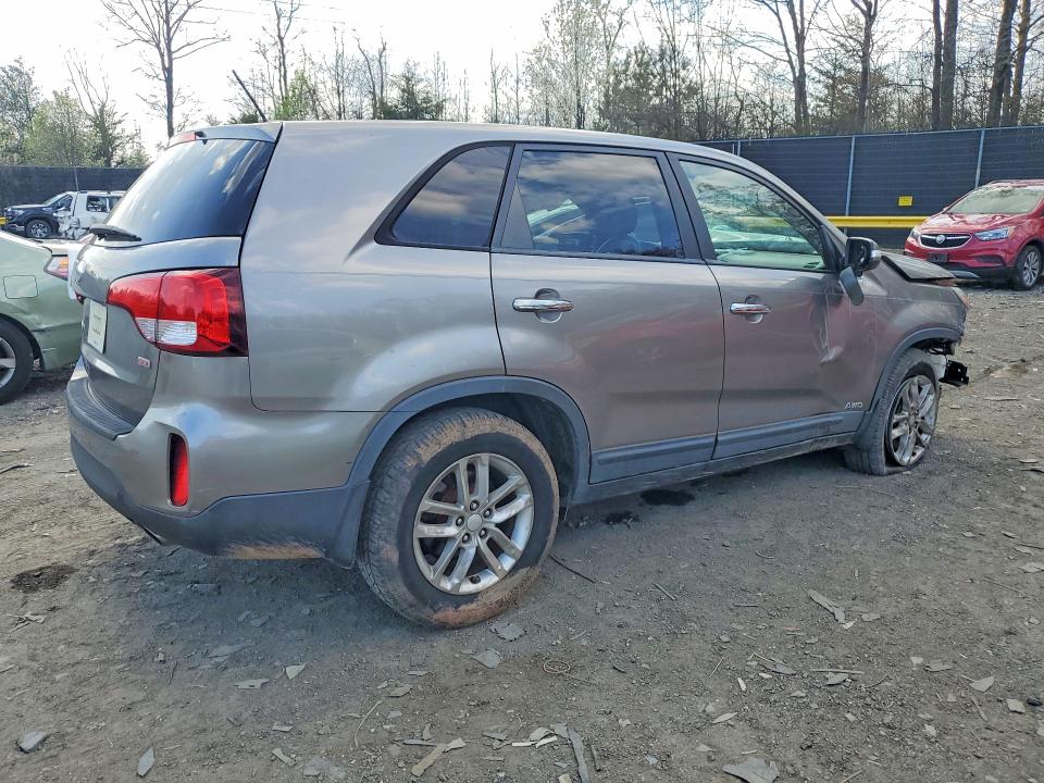 47974386 :رقم المزاد ، 5XYKTCA6XEG535004 vin ، 2014 Kia Sorento مزاد بيع