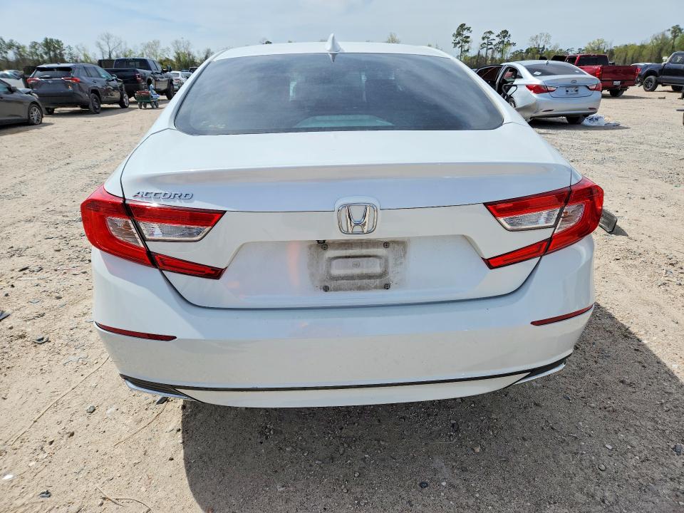 46265386 :رقم المزاد ، 1HGCV1F18JA111011 vin ، 2018 Honda Accord مزاد بيع