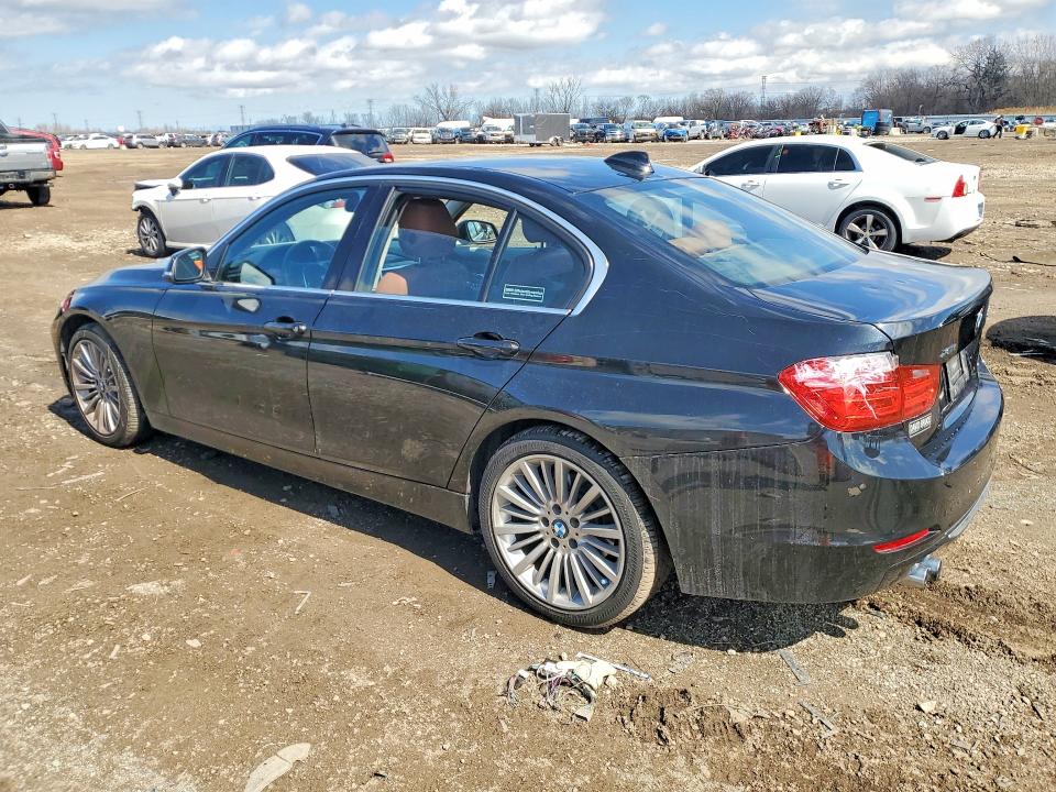2013 Bmw 328 მანქანა იყიდება აუქციონზე, vin: WBA3B3C58DF535657, აუქციონის ნომერი: 46439756