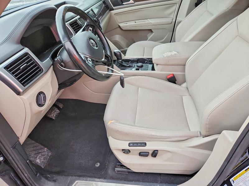47352176 :رقم المزاد ، 1V2MR2CA4KC521228 vin ، 2019 Volkswagen Atlas مزاد بيع