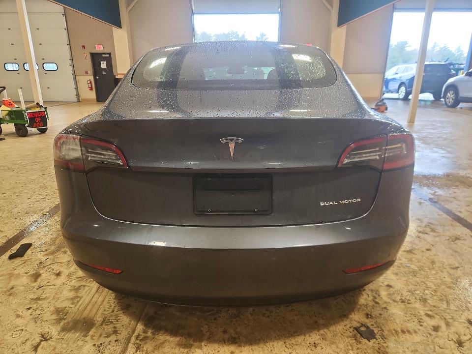 41691976 :رقم المزاد ، 5YJ3E1EB2MF051473 vin ، 2021 Tesla Model 3 مزاد بيع
