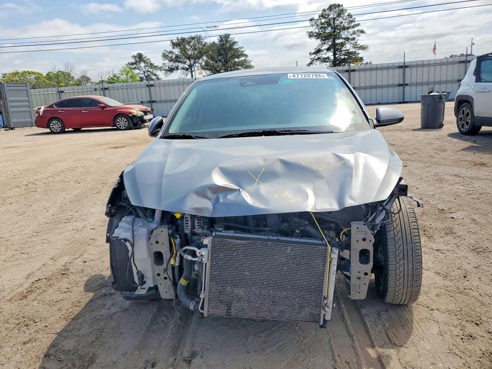 2022 Kia Rio მანქანა იყიდება აუქციონზე, vin: 3KPA24AD6NE495942, აუქციონის ნომერი: 47128786