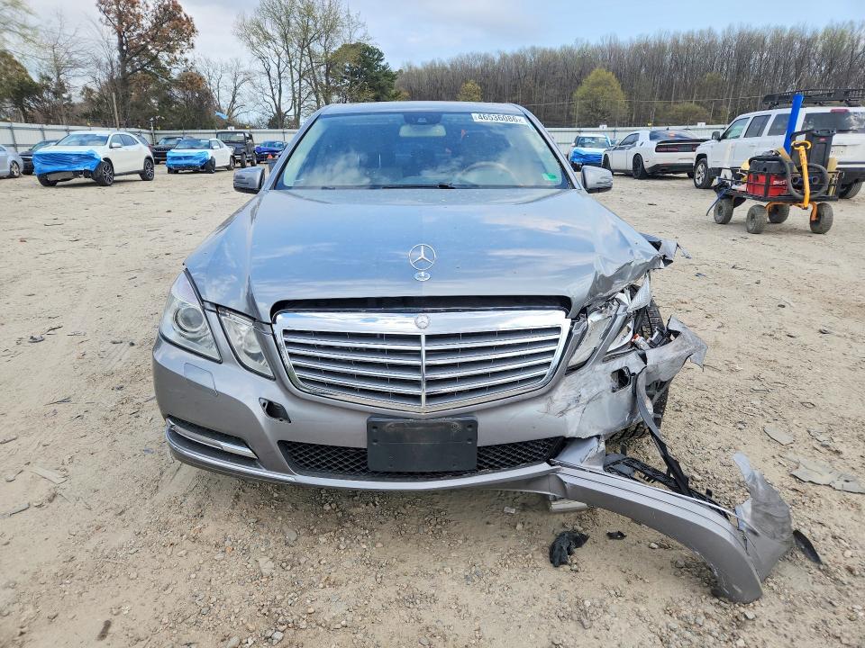 46536086 :رقم المزاد ، WDDHF7CB1BA322642 vin ، 2011 Mercedes-benz E مزاد بيع