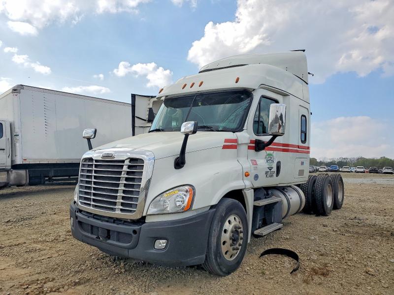 2017 Freigliner Cascadia 125 მანქანა იყიდება აუქციონზე, vin: 3AKJGLDV6HSJD8202, აუქციონის ნომერი: 47240946