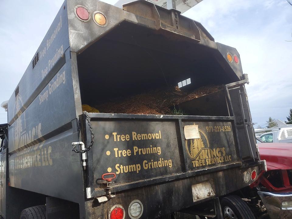 42023226 :رقم المزاد ، 1FVACWFD2RHVH0346 vin ، 2024 Freightliner M2 مزاد بيع