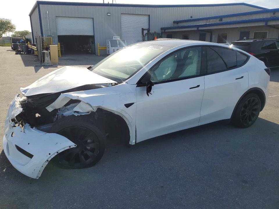 Продаж на аукціоні авто 2022 Tesla Model Y, vin: 7SAYGDEE1NF541967, номер лоту: 47234566